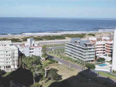 Apartamento Playa Brava 2 dormitorios