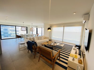 Hermoso apartamento en Península con 3 dormitorios en suite.