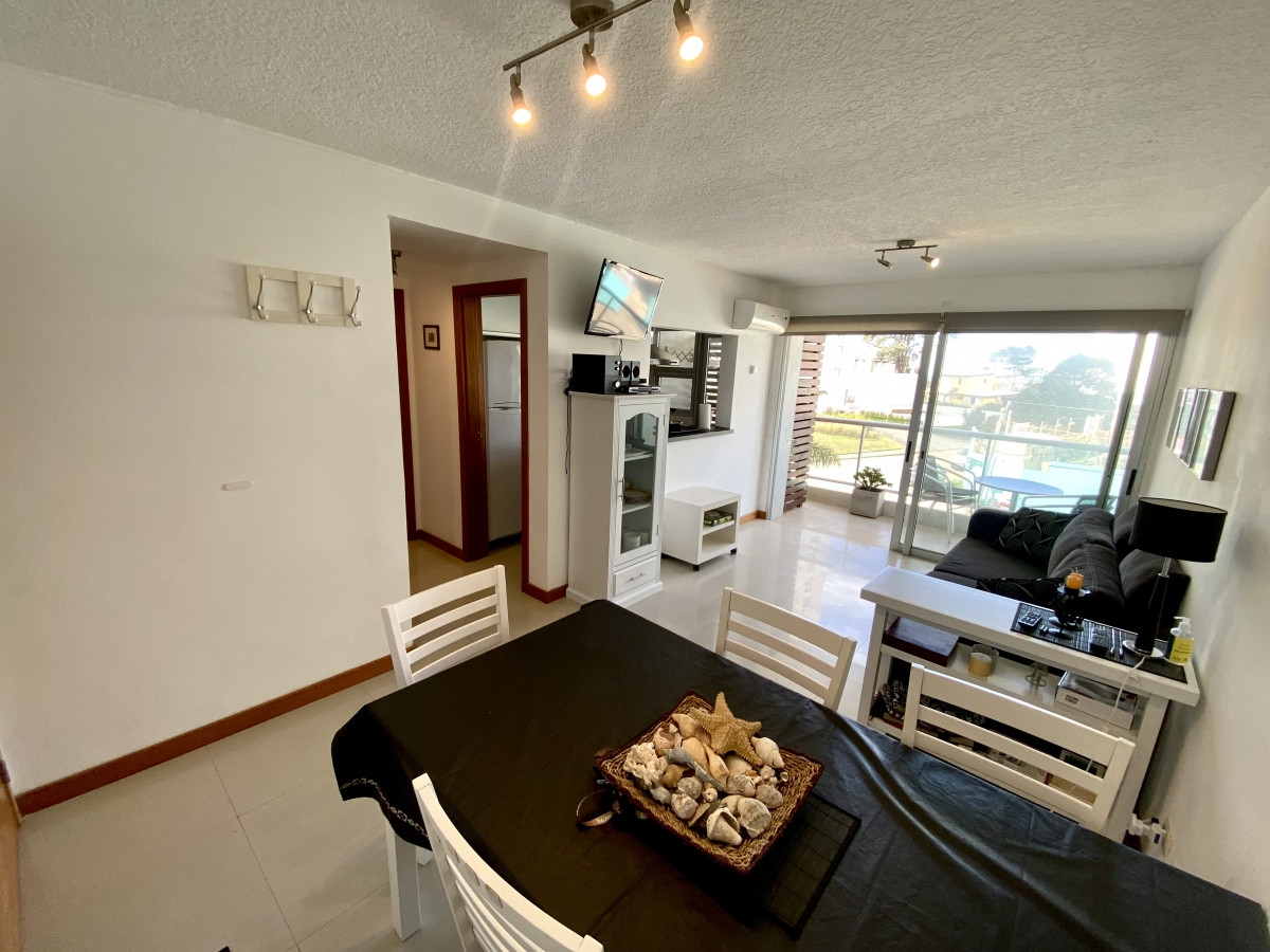 Apartamento de  1 dormitorio en venta  Punta del Este  