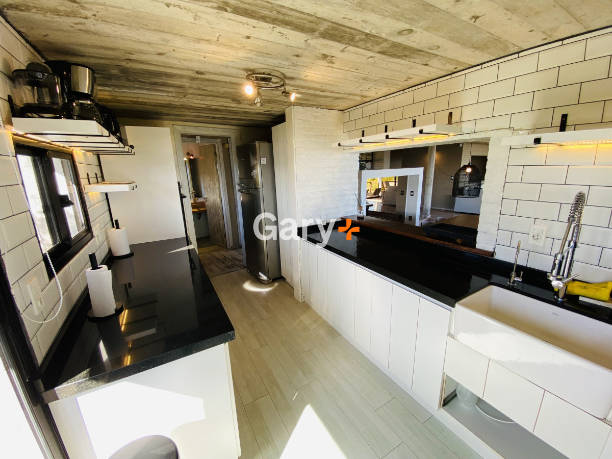 Casa ID.28440 - Espectacular casa de 5 dormitorios en Punta Ballena.