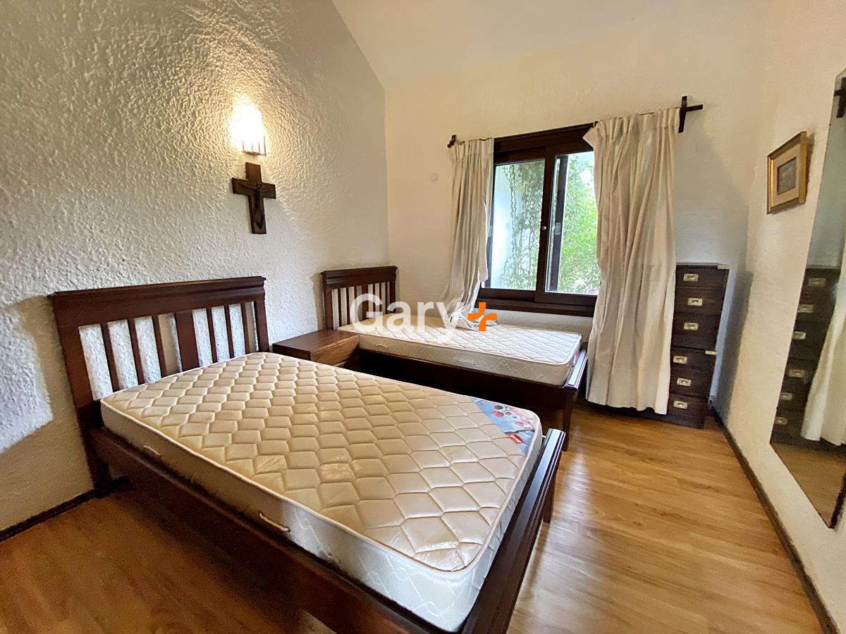 Casa ID.4276 - Magnífica casa en venta en Playa Mansa!!