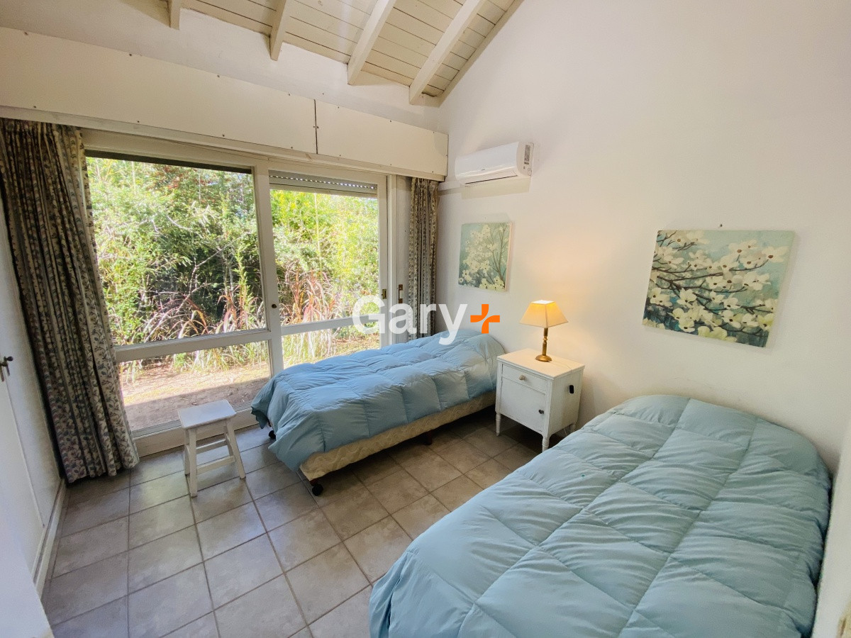 Casa ID.26776 - Casa en venta en Punta del Este, barrio privado, barrio cerrado La Arbolada