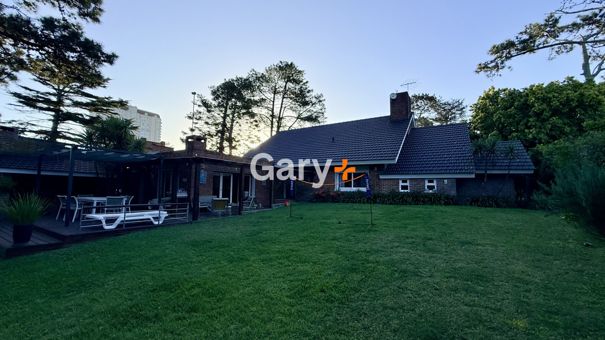 Casa ID.28838 - Casa en venta a una cuadra de plaza mansa