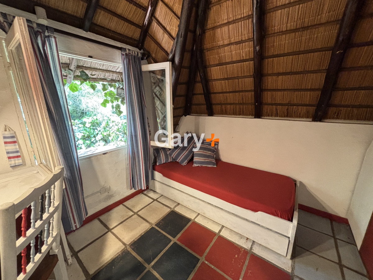 Casa ID.28903 - Casa en  venta Pinares punta del este 