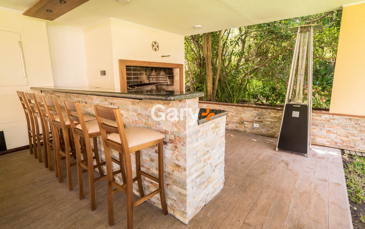 Casa ID.556 - Casa en venta y alquiler temporario Playa Mansa 6 dormitorios