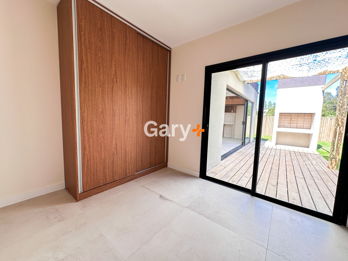 Casa ID.28286 - Casa en venta 3 dormitorios, Barrio Privado, Barrio Cerrado, La Barra, Punta del Este