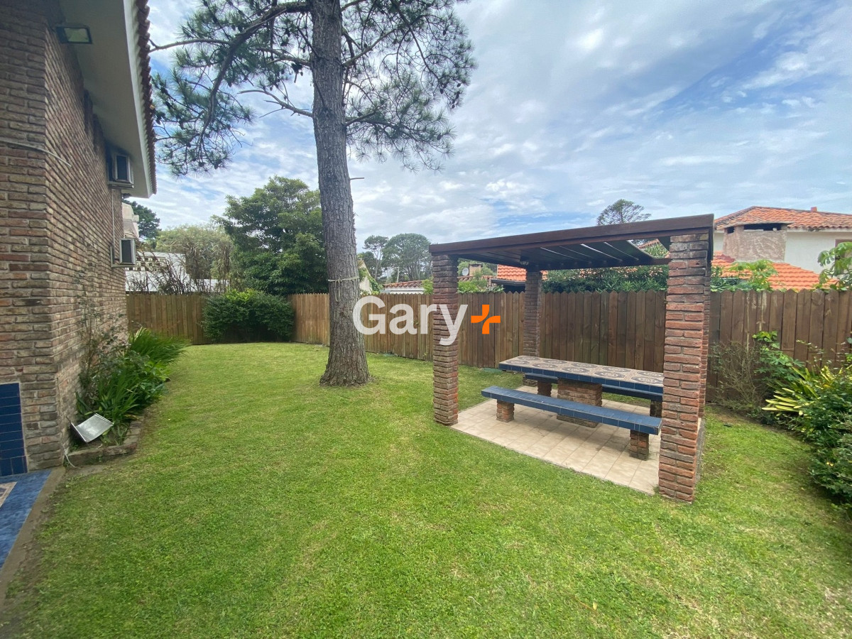 Casa ID.27438 - casa en venta a pasos de playa mansa punta del este