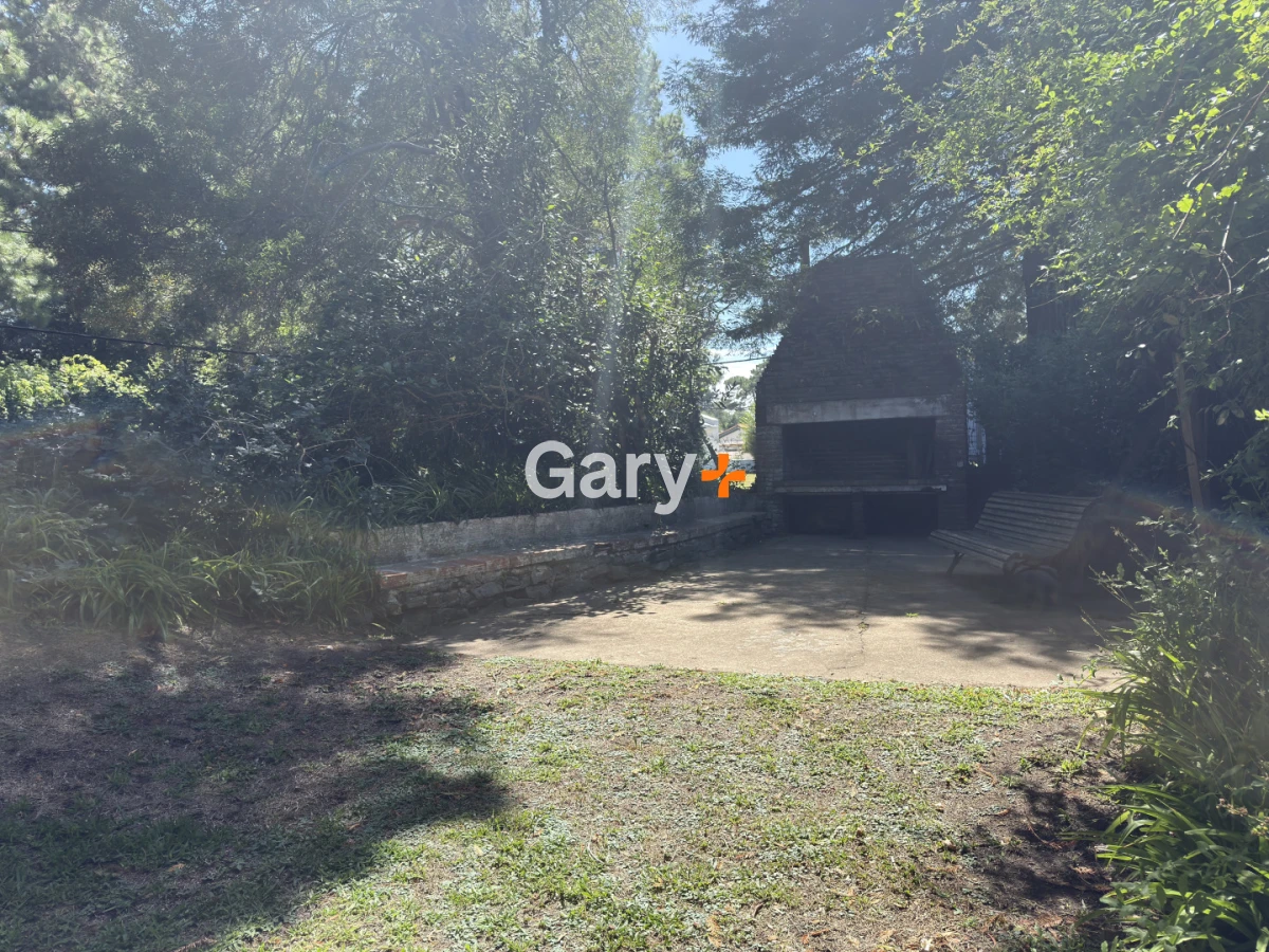 Casa ID.29185 - Casa en venta de 3 dormitorios en exclusivo barrio golf de Punta del Este