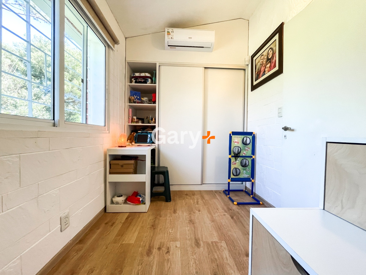 Casa ID.28287 - Casa en venta, Cantegril, Punta del Este 3 dormitorios