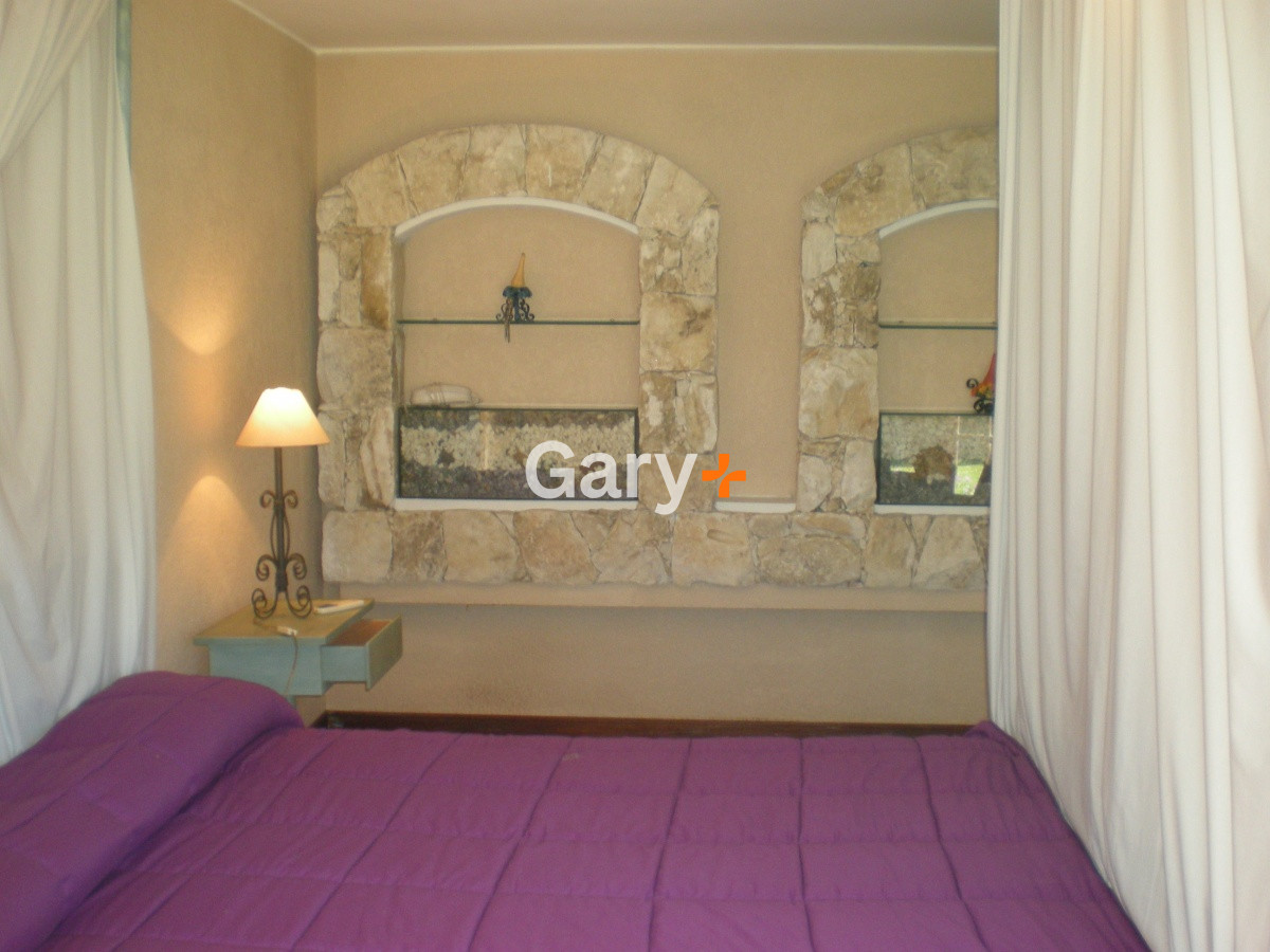 Casa ID.5204 - Casa en venta Lugano Marly 4 dormitorios