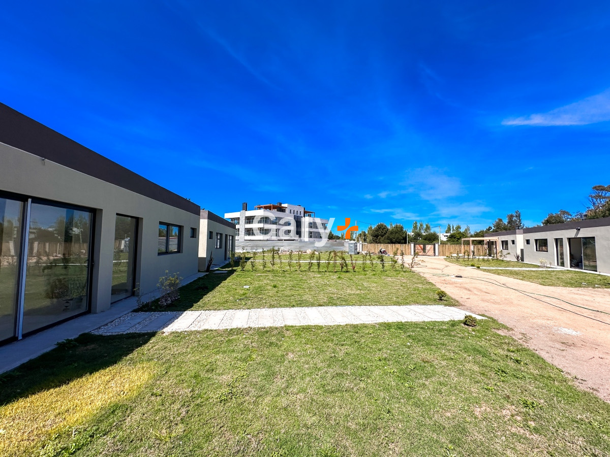 Casa ID.28286 - Casa en venta 3 dormitorios, Barrio Privado, Barrio Cerrado, La Barra, Punta del Este