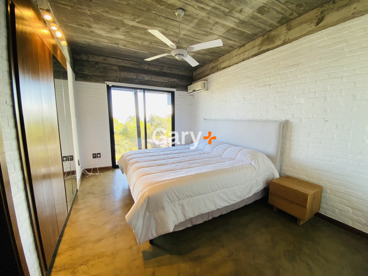 Casa ID.28440 - Espectacular casa de 5 dormitorios en Punta Ballena.