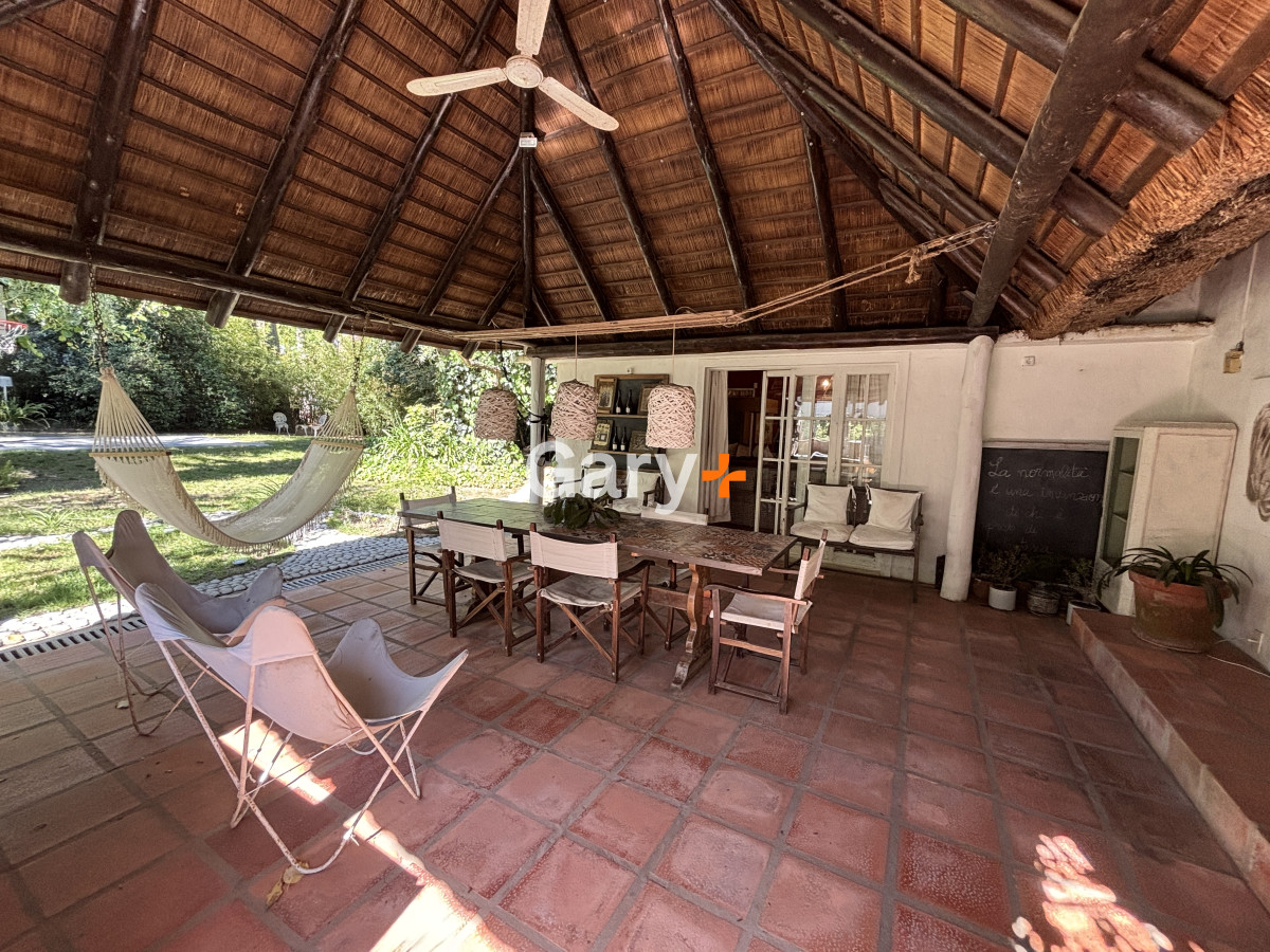 Casa ID.28903 - Casa en  venta Pinares punta del este 