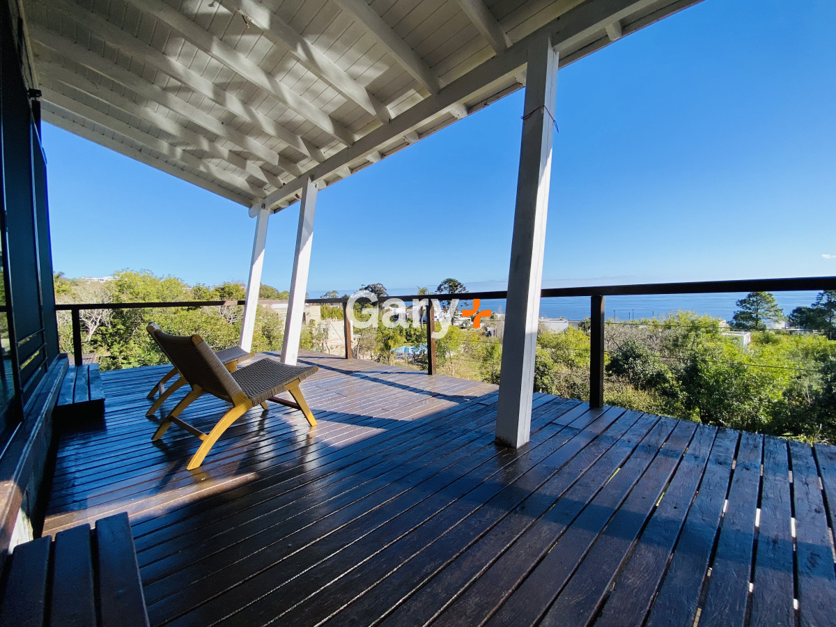 Casa ID.28440 - Espectacular casa de 5 dormitorios en Punta Ballena.