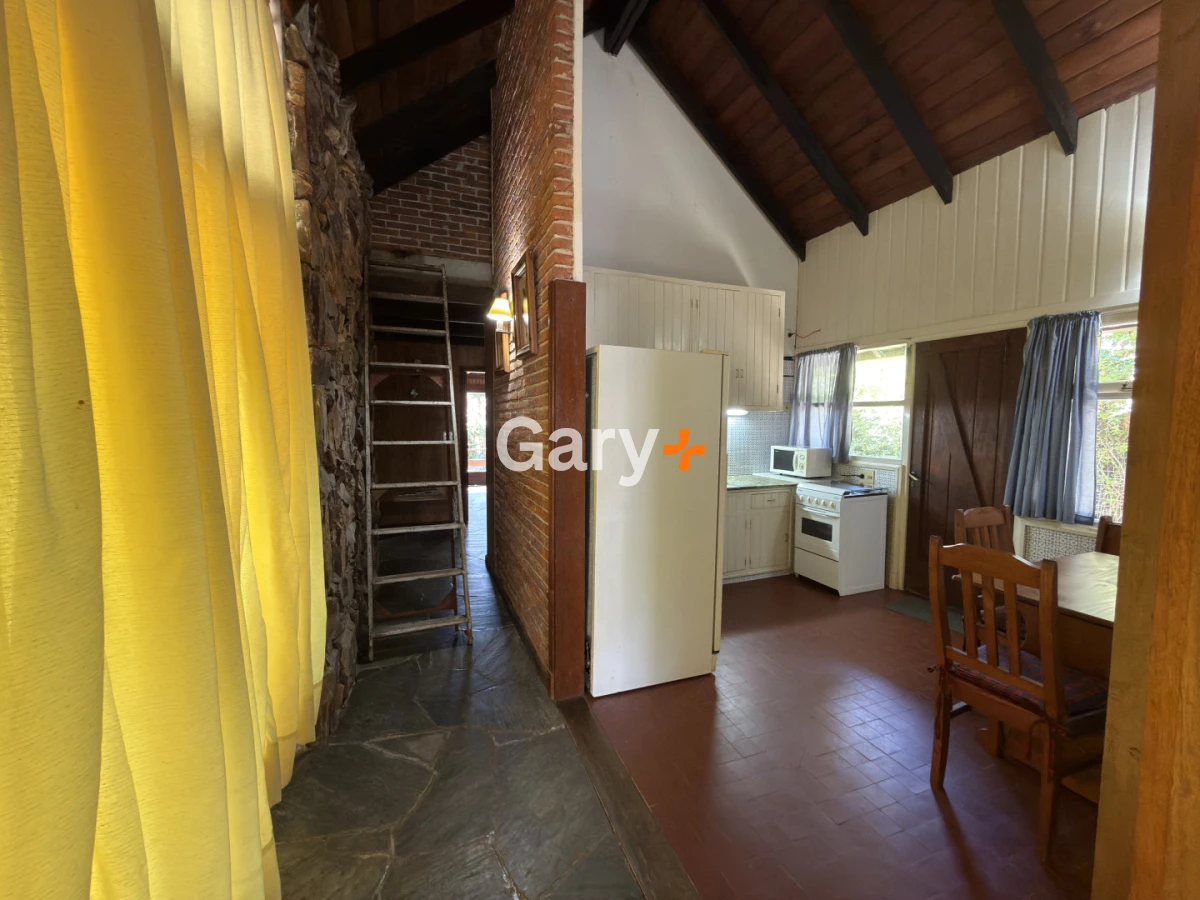 Casa ID.29185 - Casa en venta de 3 dormitorios en exclusivo barrio golf de Punta del Este