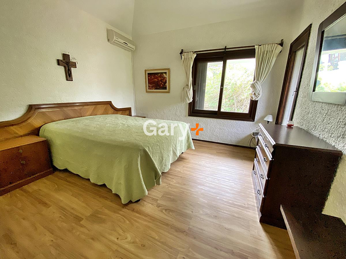 Casa ID.4276 - Magnífica casa en venta en Playa Mansa!!