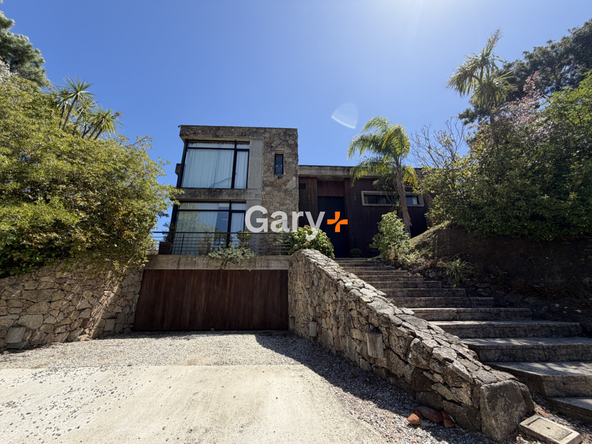 Casa ID.28910 - Hermosa casa en La Arbolada