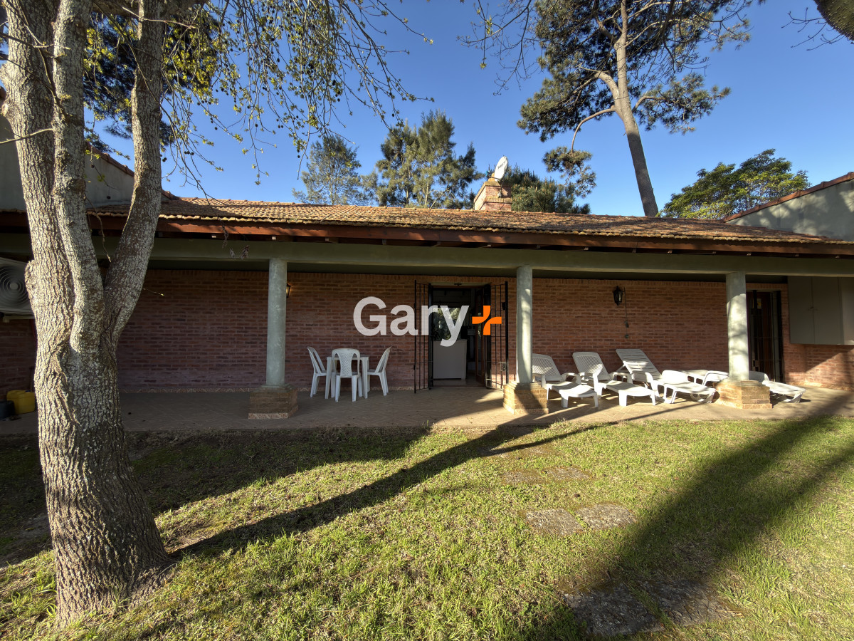 Casa ID.20241 - Casa en Punta del Este, Barrio Cantegril.