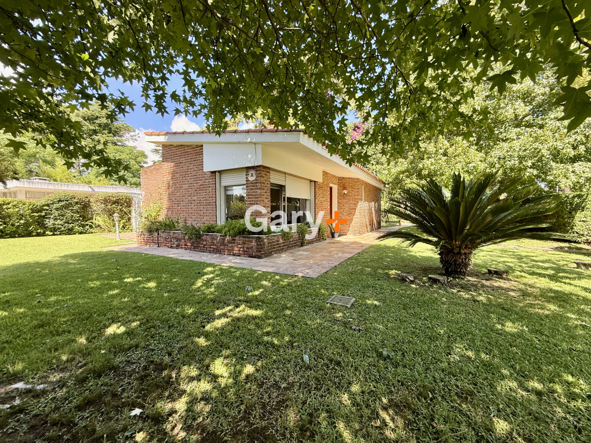 Casa en venta en Av Córdoba, Punta del Este, Maldonado - GoPunta - Portal Inmobiliario de Punta del Este - Maldonado