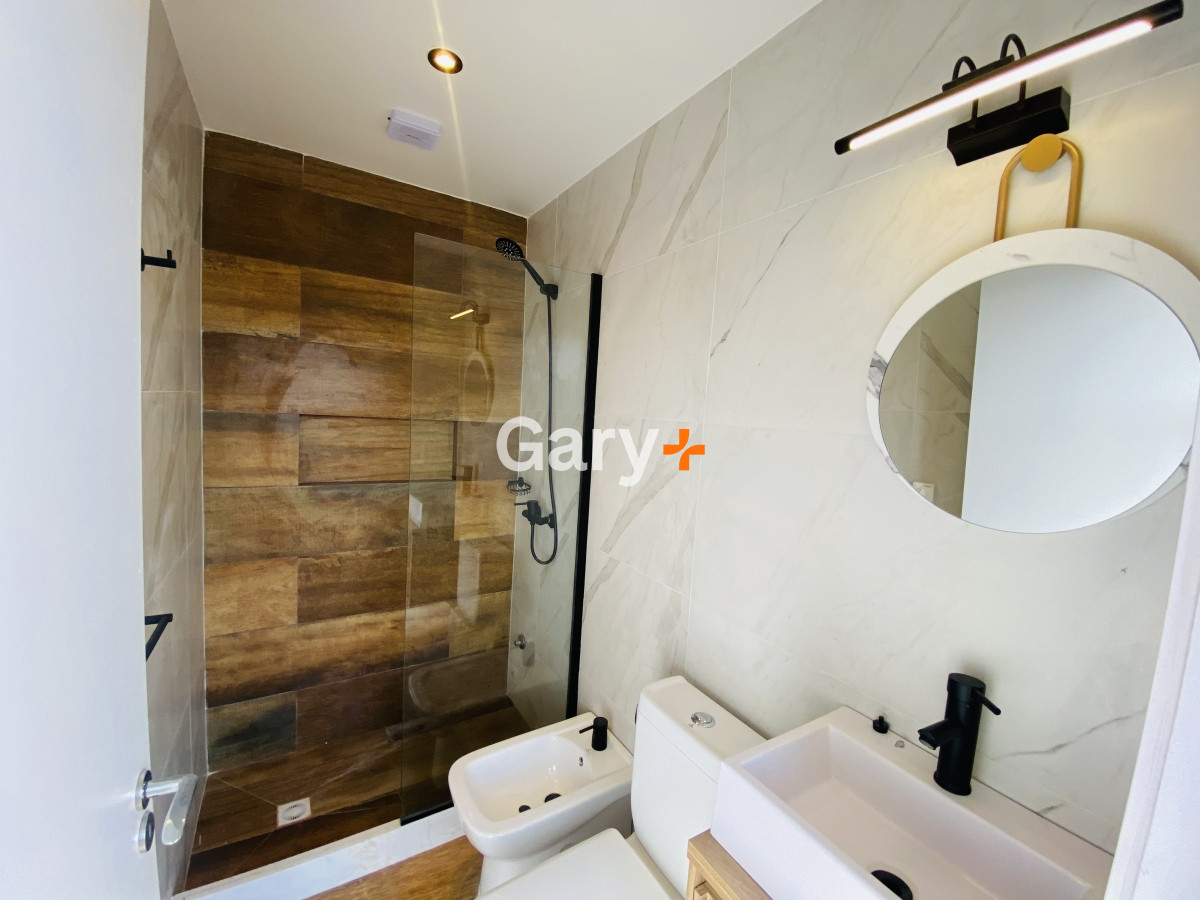 Casa ID.25135 - Casa en alquiler anual 3 dormitorios y 3 baños, barrio privado.