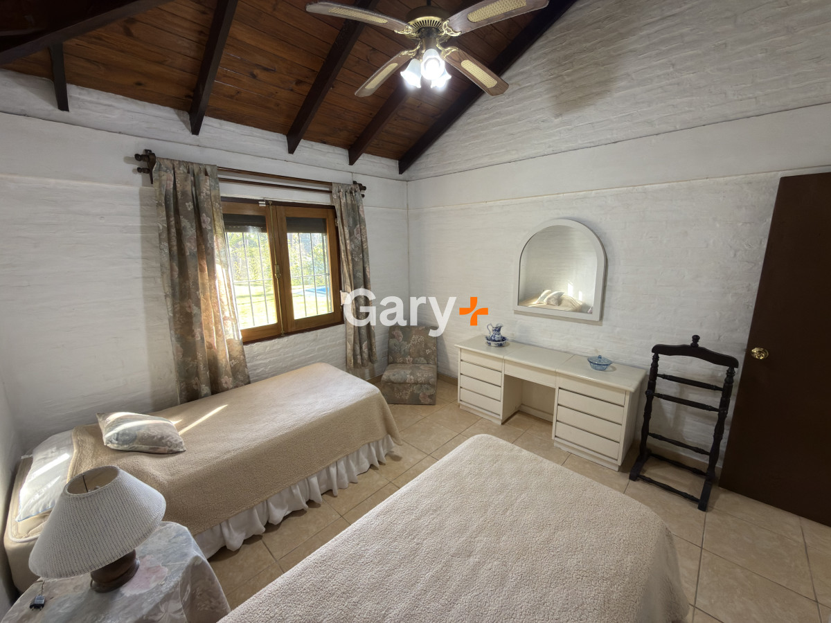 Casa ID.20241 - Casa en Punta del Este, Barrio Cantegril.