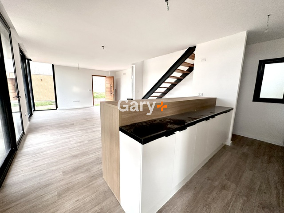 Casa a estrenar de 3 dormitorios en suite, en Piedras del Chileno - GoPunta - Portal Inmobiliario de Punta del Este - Maldonado