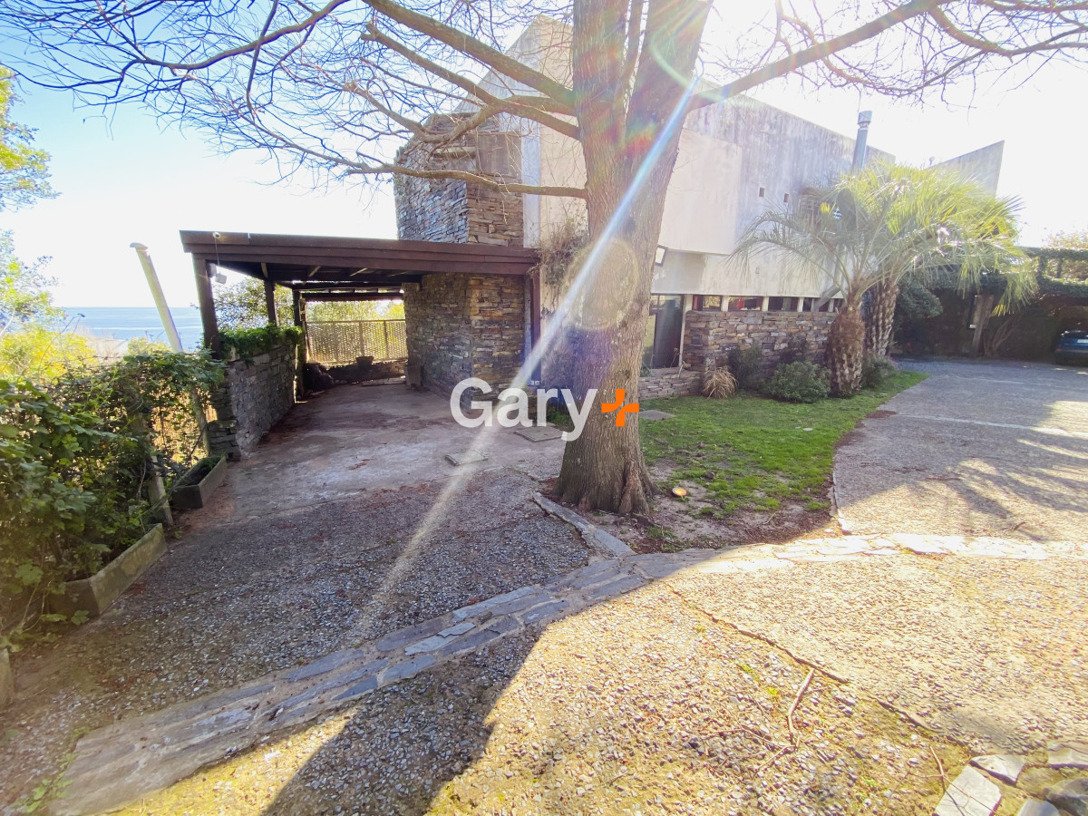 Casa ID.28440 - Espectacular casa de 5 dormitorios en Punta Ballena.