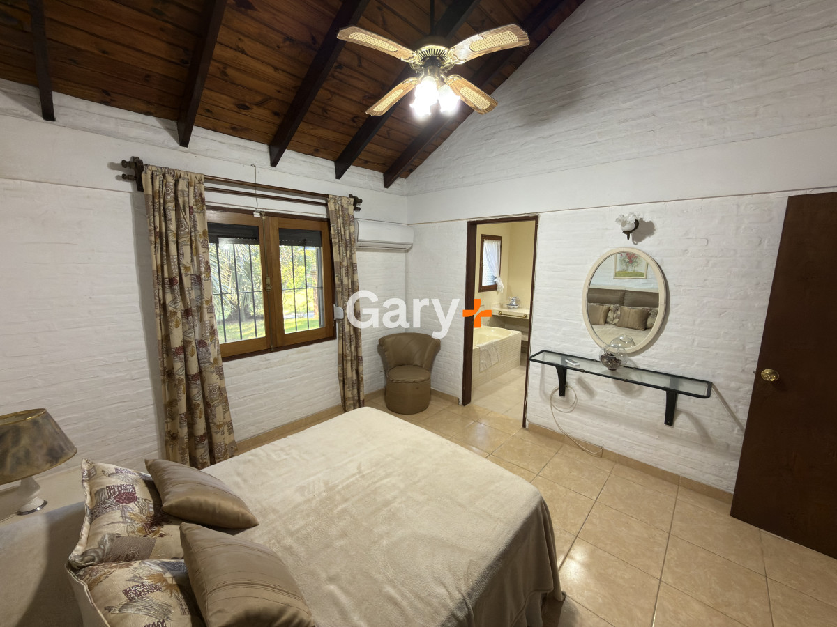 Casa ID.20241 - Casa en Punta del Este, Barrio Cantegril.