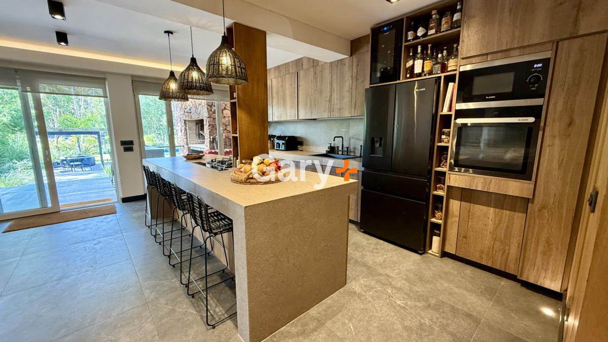 Casa ID.29003 - Casa en alquiler temporario 4 dormitorios chacra del pinar 