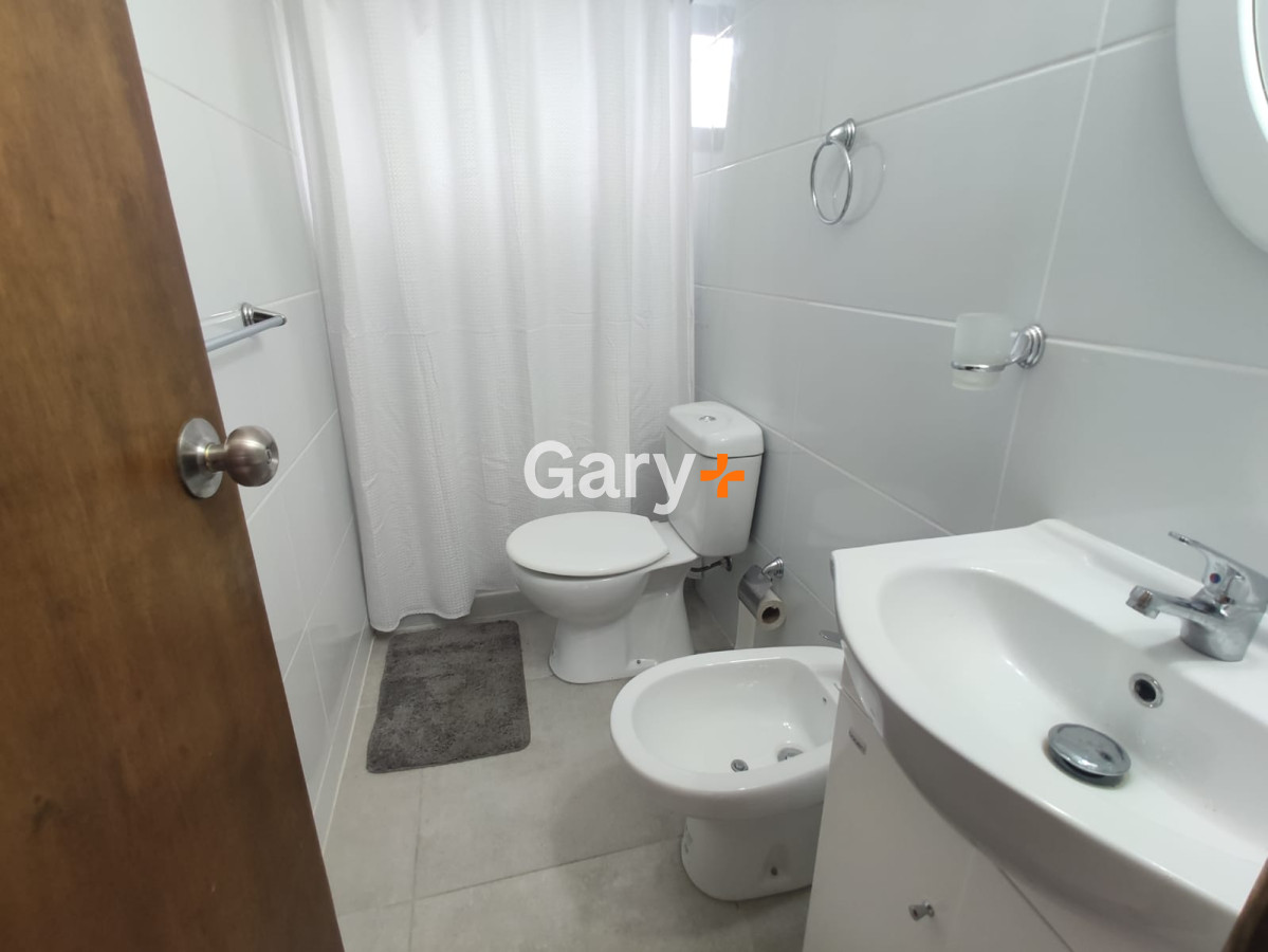 Casa ID.24977 - Casa alquiler  Pinares 300mts de la playa