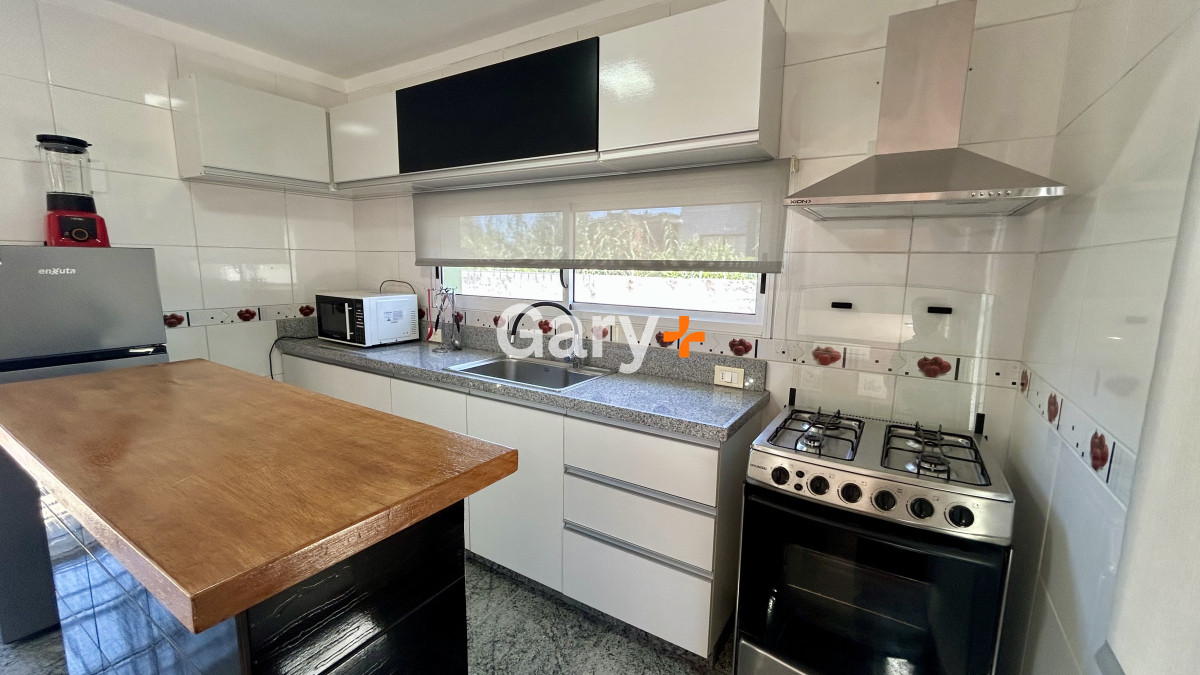 Casa ID.28393 - Casa en alquiler temporario a pasos del Shopping Atlantico 