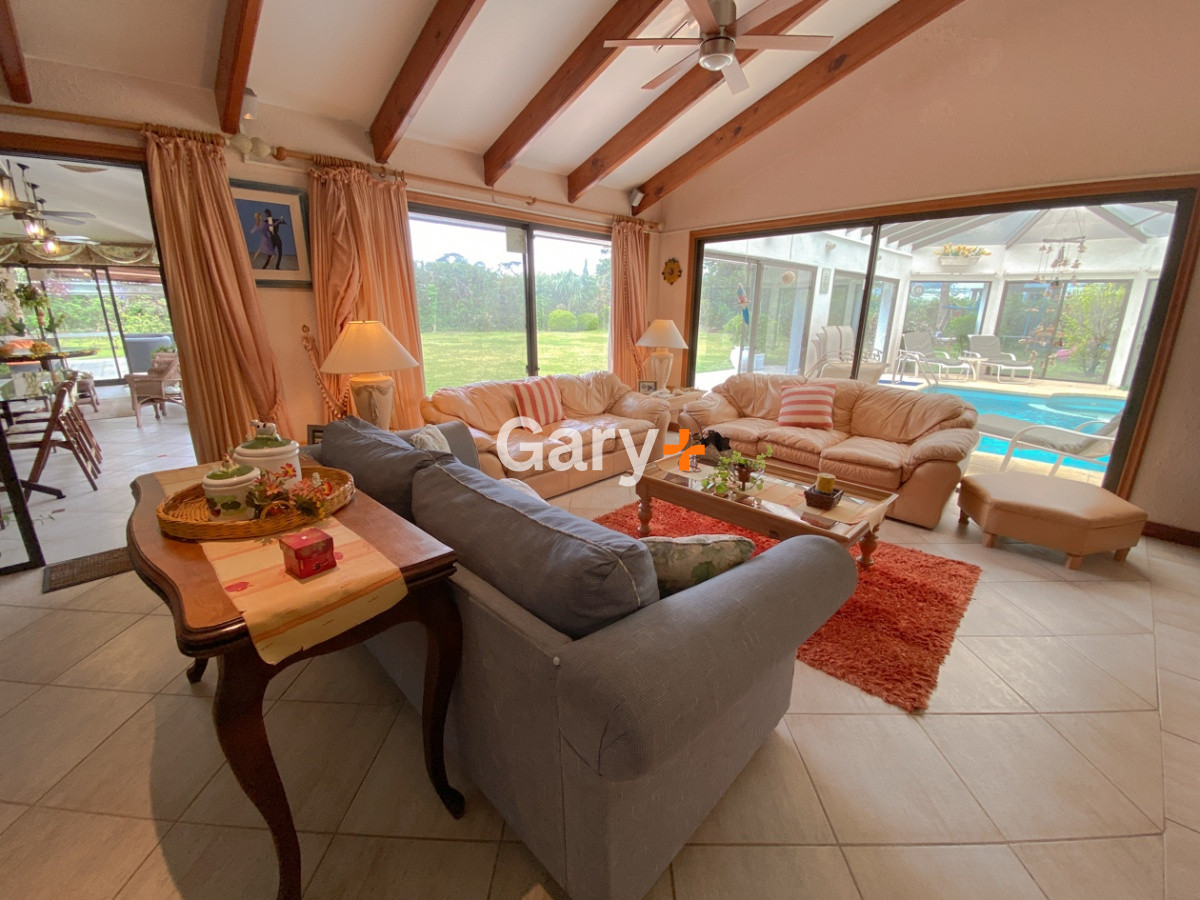 Casa ID.4446 - Casa en venta Playa Mansa punta del este