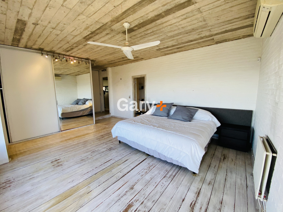 Casa ID.28440 - Espectacular casa de 5 dormitorios en Punta Ballena.