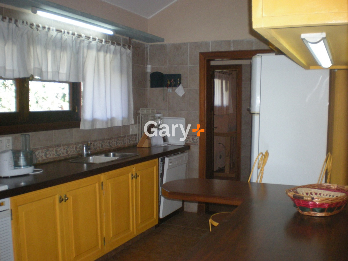 Casa ID.5204 - Casa en venta Lugano Marly 4 dormitorios