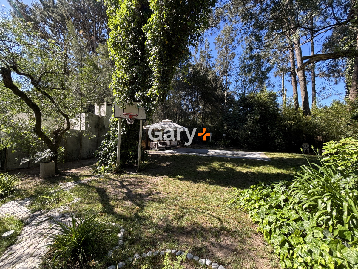 Casa ID.28903 - Casa en  venta Pinares punta del este 