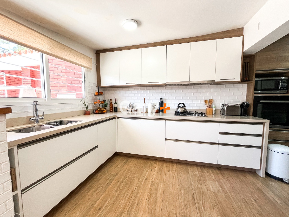 Casa ID.28287 - Casa en venta, Cantegril, Punta del Este 3 dormitorios
