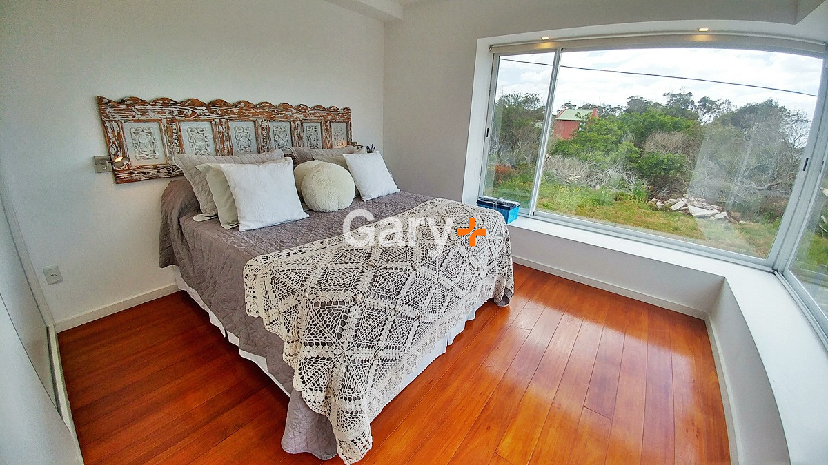 Casa ID.4059 - Casa en venta Santa Monica 3 dormitorios
