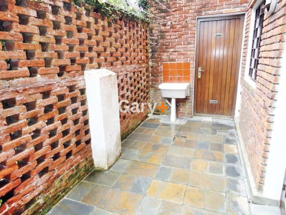 Casa ID.102 - Casa en venta Playa Mansa 3 dormitorios