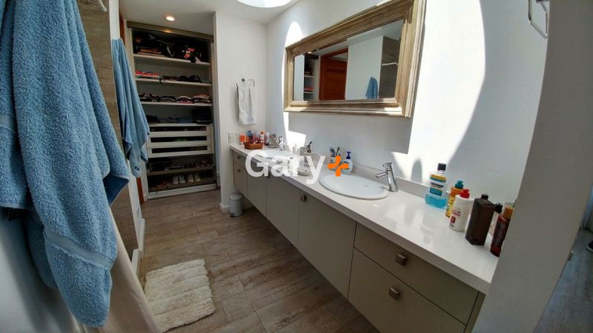 Casa ID.3792 - Moderna y con increibles vistas al mar - primera linea MANSA