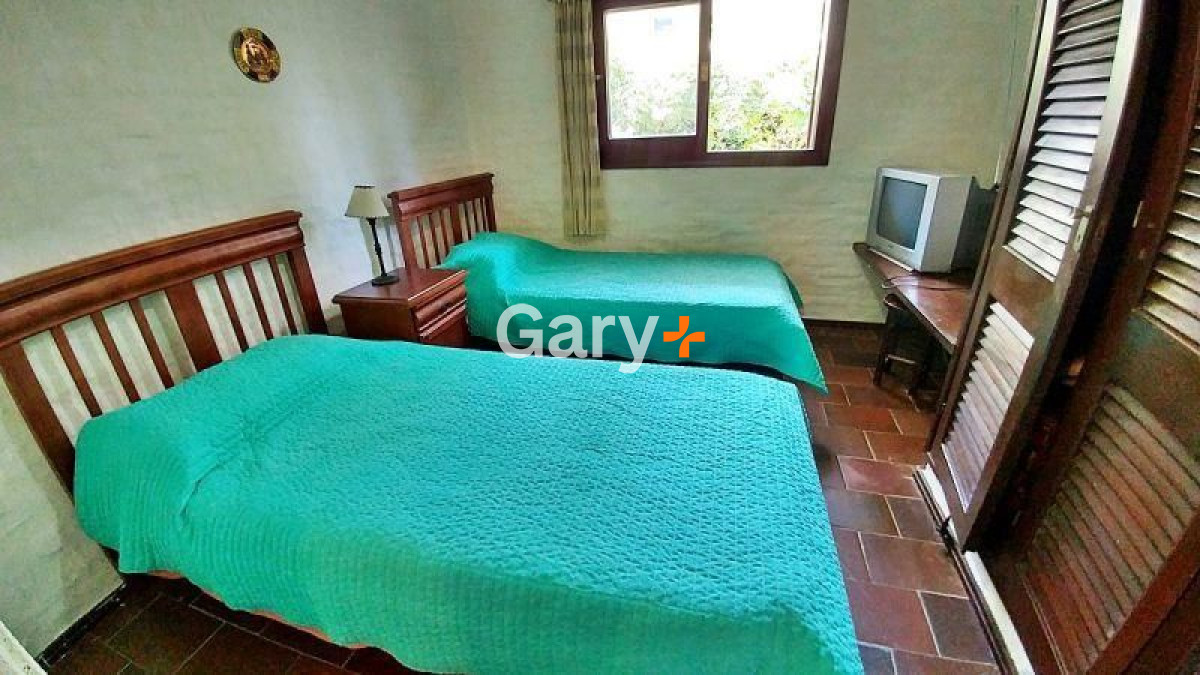 Casa ID.4276 - Magnífica casa en venta en Playa Mansa!!