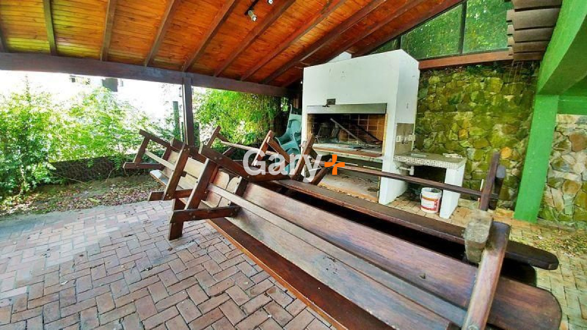 Casa ID.4276 - Magnífica casa en venta en Playa Mansa!!