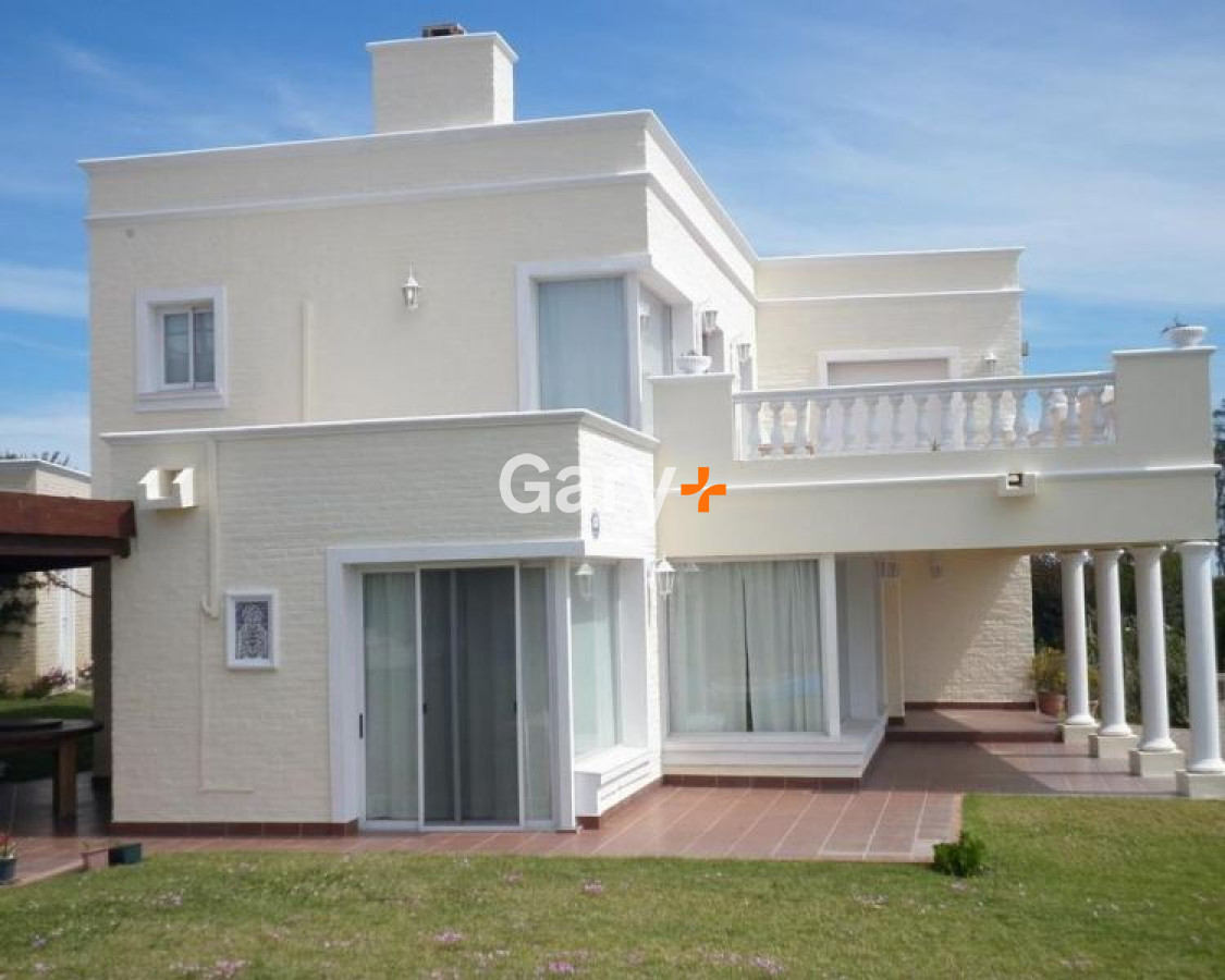 Lomo de la Ballena - GoPunta - Portal Inmobiliario de Punta del Este - Maldonado