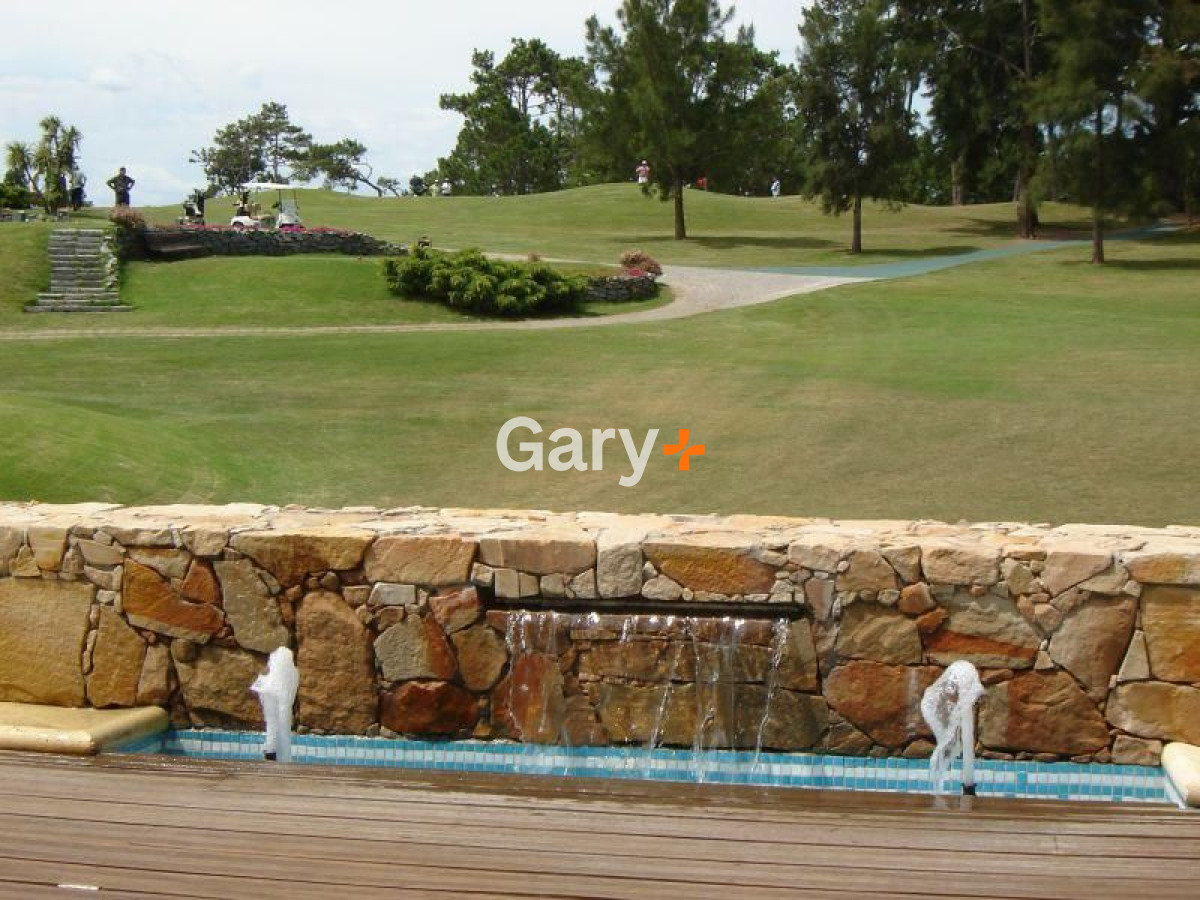 Golf - GoPunta - Portal Inmobiliario de Punta del Este - Maldonado