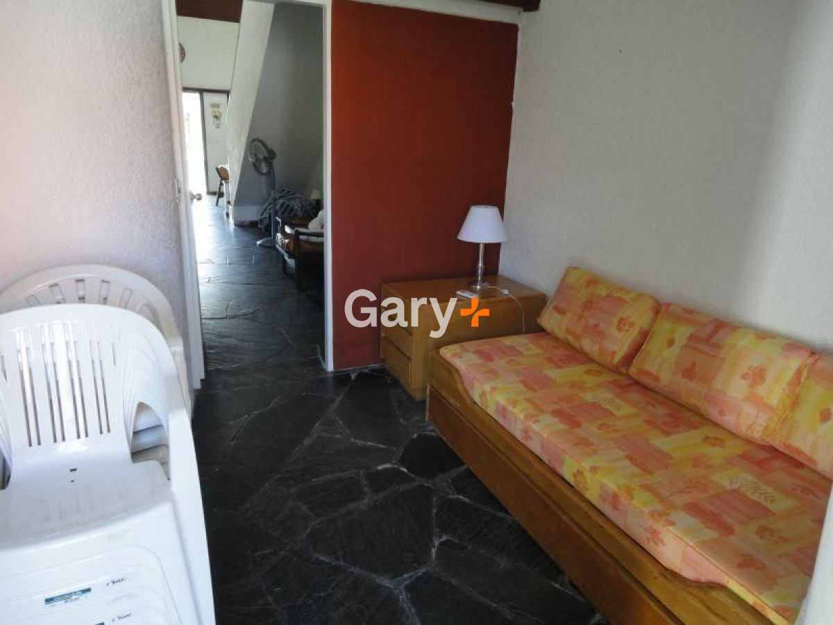 Casa ID.4409 - Casa en venta Playa Mansa 4 dormitorios