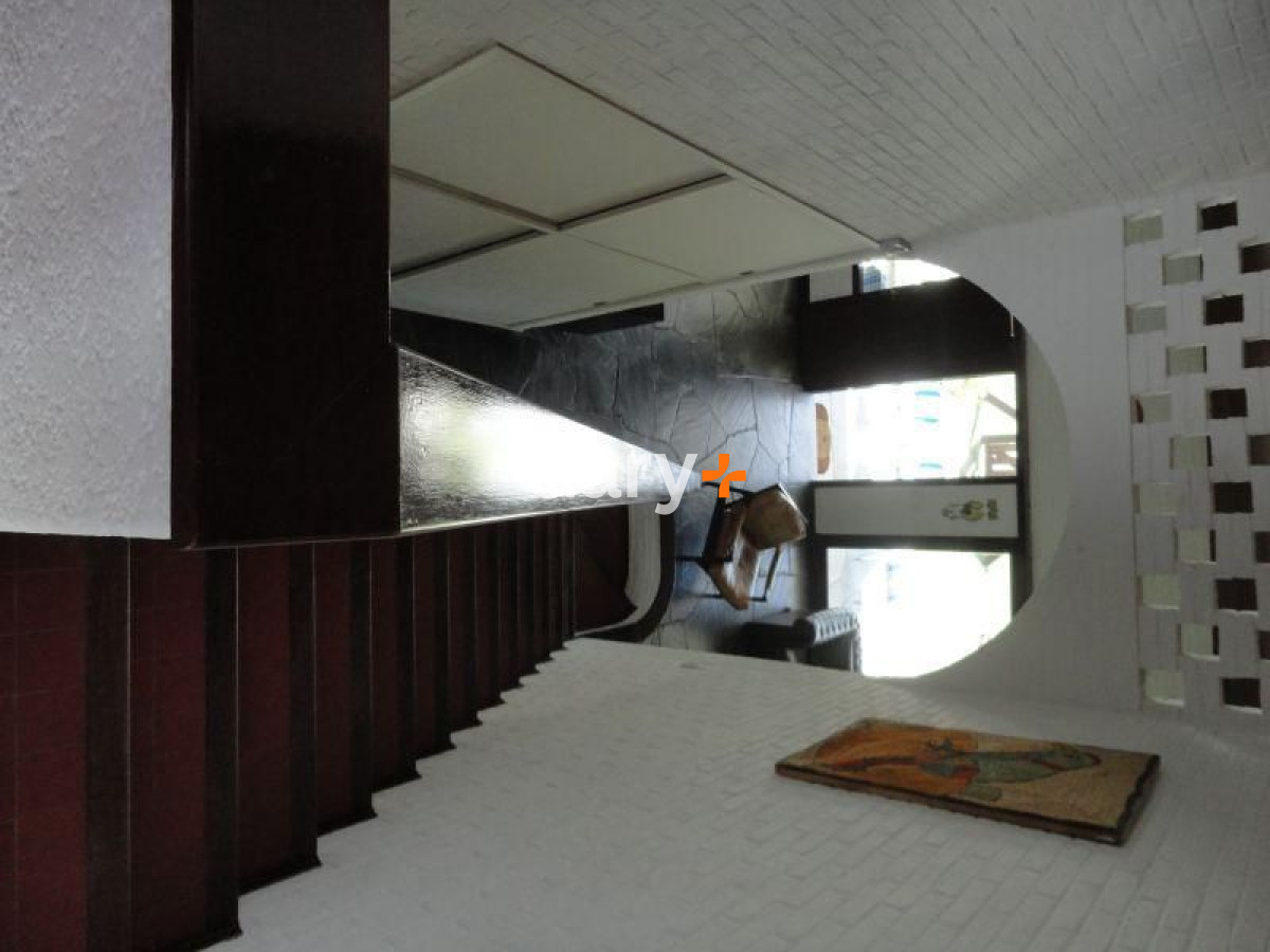 Casa ID.4409 - Casa en venta Playa Mansa 4 dormitorios