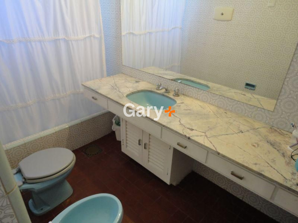 Casa ID.4409 - Casa en venta Playa Mansa 4 dormitorios