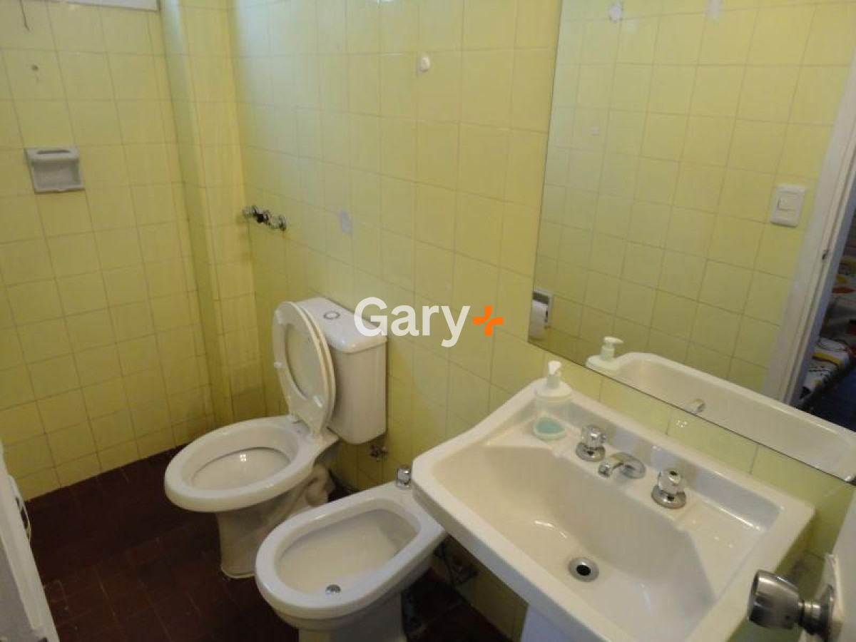 Casa ID.4409 - Casa en venta Playa Mansa 4 dormitorios