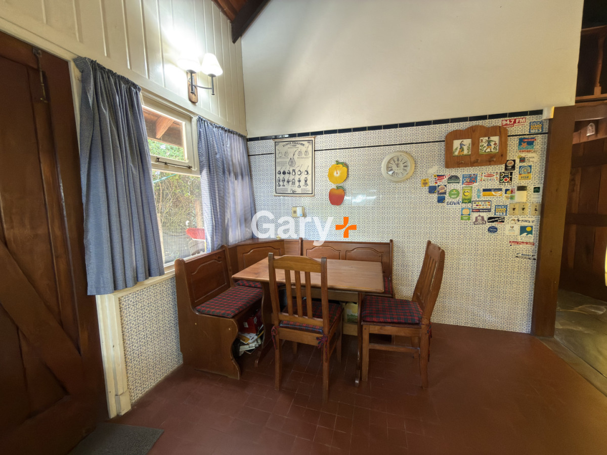 Casa ID.29185 - Casa en venta de 3 dormitorios en exclusivo barrio golf de Punta del Este