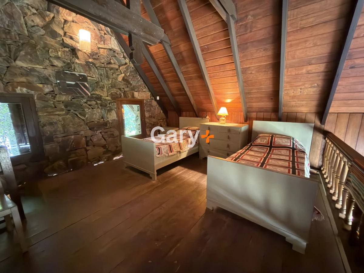 Casa ID.29185 - Casa en venta de 3 dormitorios en exclusivo barrio golf de Punta del Este