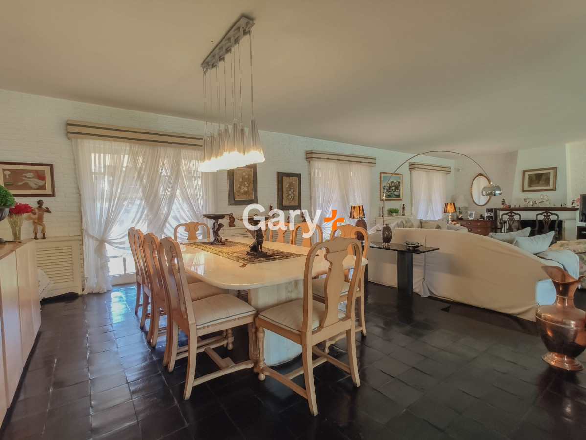 Casa ID.3793 - Casa en venta el Playa Mansa, Punta del Este 